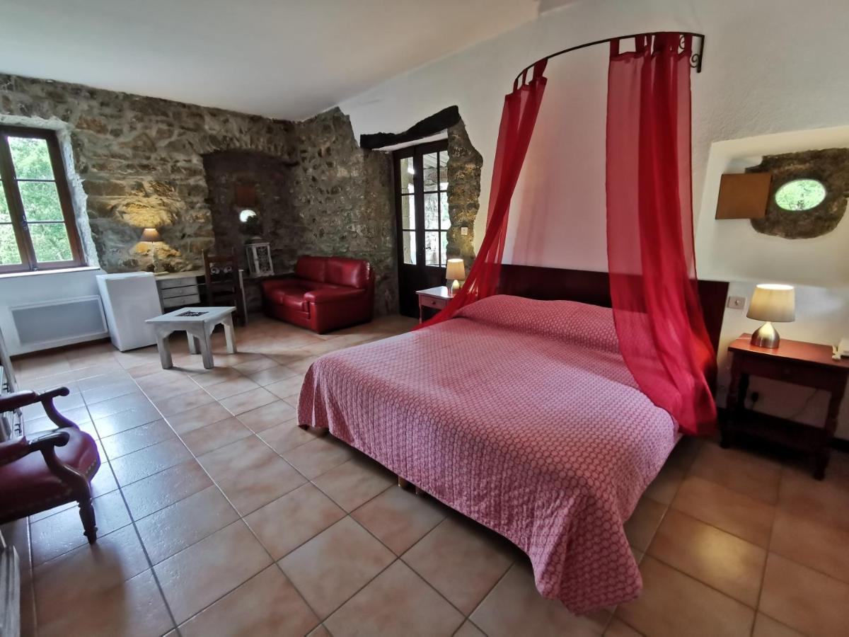 Hotel Mas De L'Espaire 레반 외부 사진