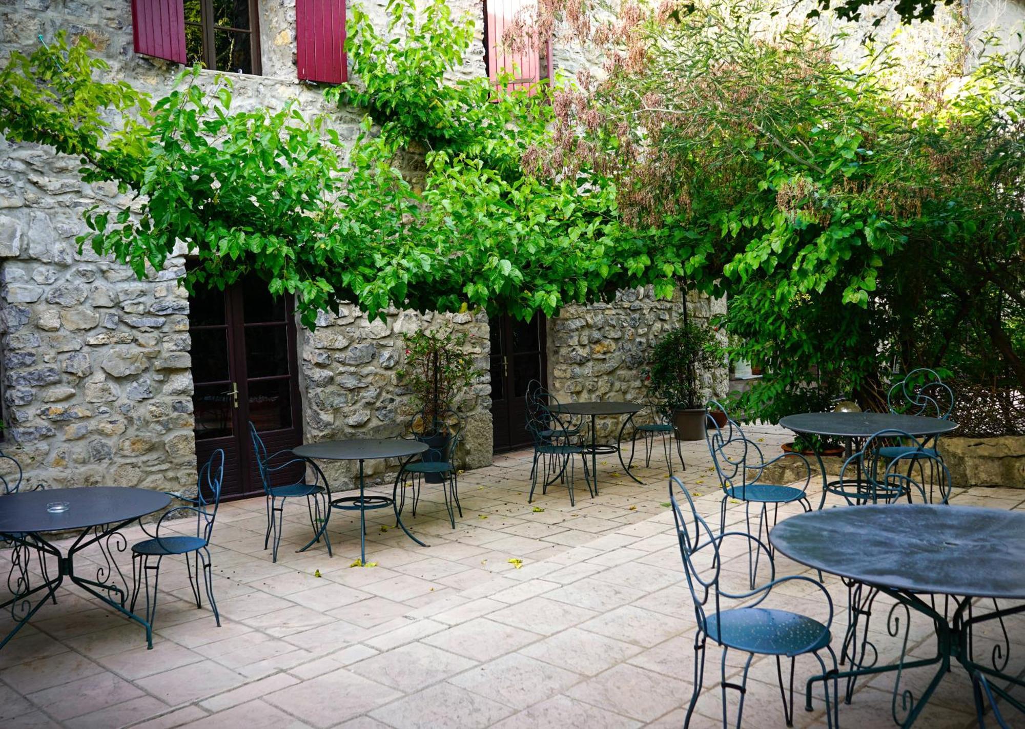 Hotel Mas De L'Espaire 레반 외부 사진