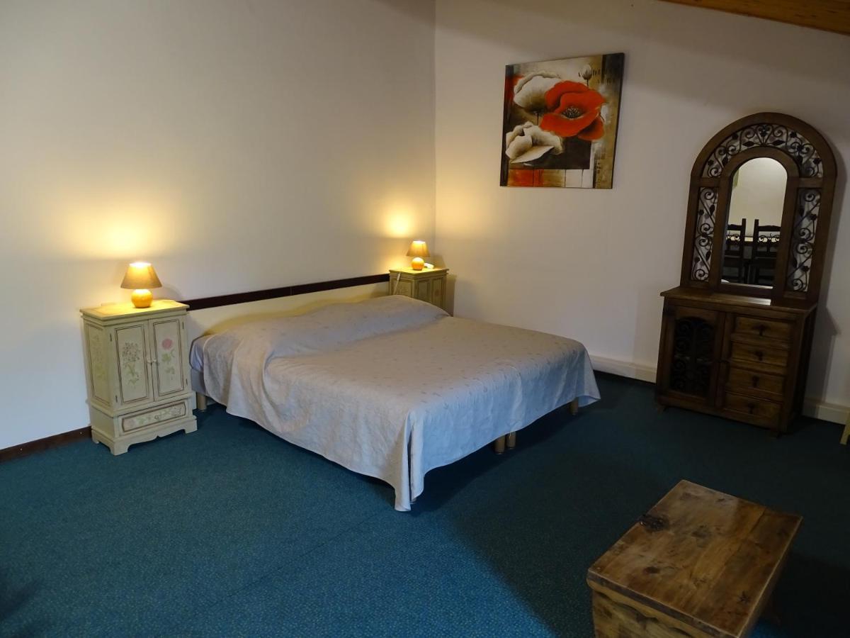 Hotel Mas De L'Espaire 레반 외부 사진